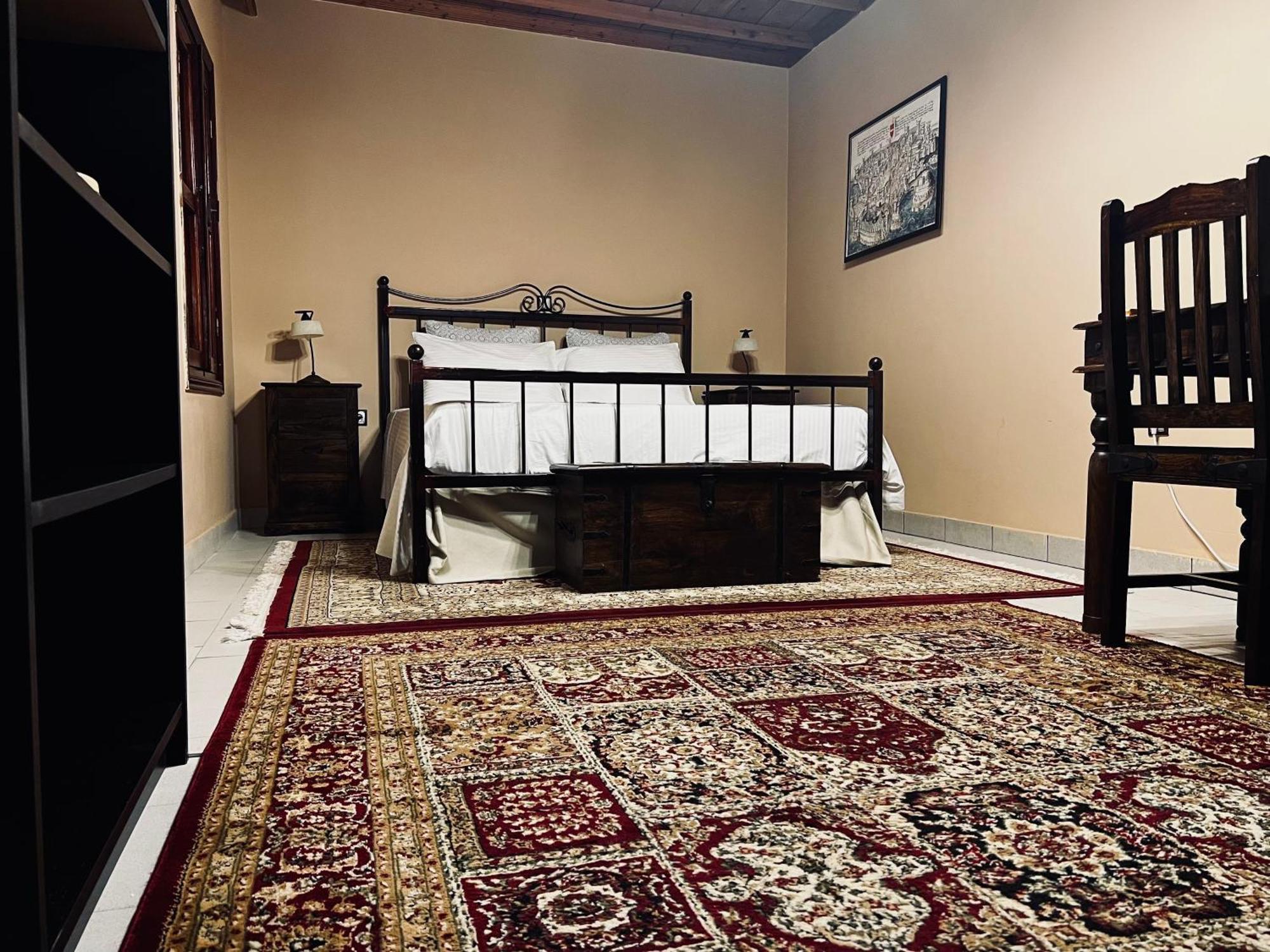 The Knight And The Pomegranate - Luxury Medieval Villa Rhodes City ภายนอก รูปภาพ